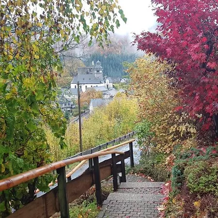 Nordenau Apartmán *